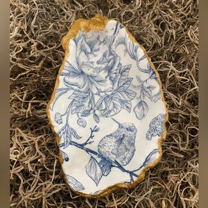 Handcrafted Decoupaged Blue & White X-Large Oyster Shell W/ Gold Accents